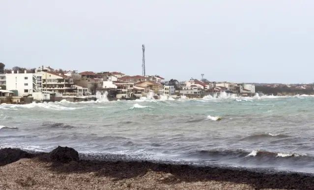 Meteoroloji'den Kuzey Ege İçin Fırtına Uyarısı