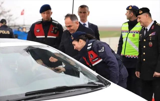 Çankırı'da Bayram Öncesi 7 Trafik Kazasında 27 Kişi Yaralandı