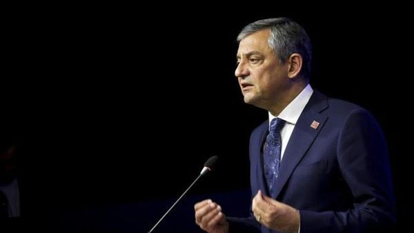 CHP'deki Yolsuzluk İddialarında Disiplin Süreci Tıkandı, Parti Yönetimi Eleştiriliyor