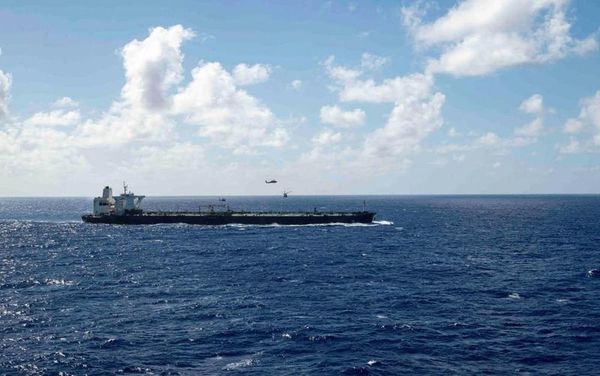 ABD, Karayipler'den Hint Okyanusu'na Kaçan Petrol Tankerine El Koydu