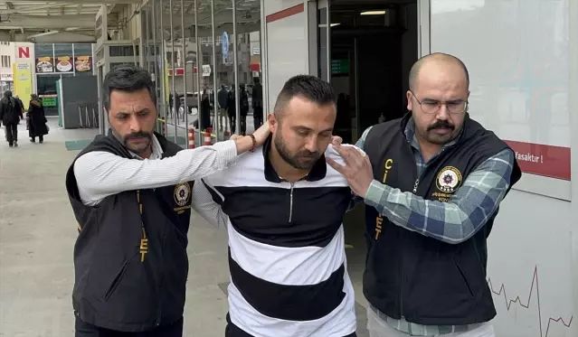 Konya'da Babasını Öldüren Zanlı Tutuklandı