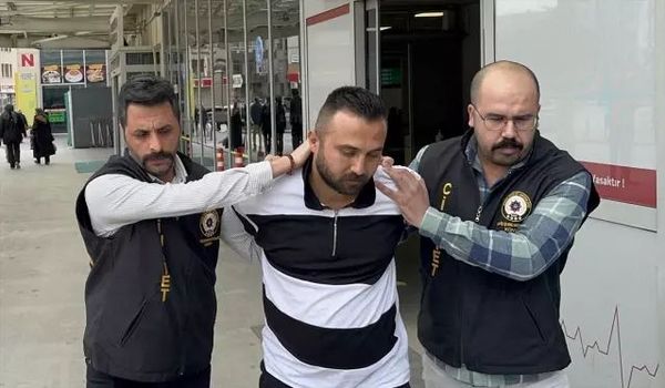 Konya'da Babasını Öldüren Zanlı Tutuklandı
