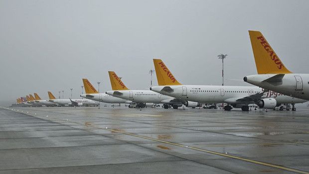 İstanbul'daki Şiddetli Yağış Uçuşları Etkiledi: Bazı Seferler İptal Edildi