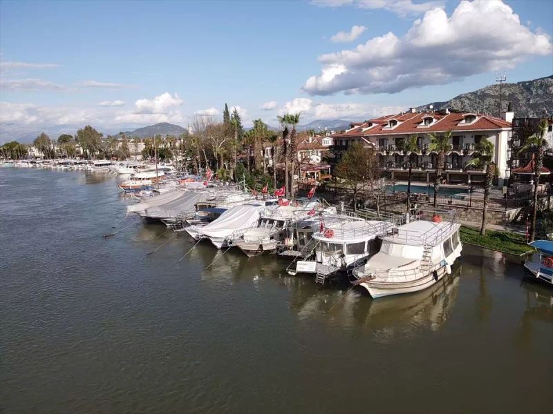 Dalyan Kanalı'nda Şiddetli Yağışlar Su Seviyesini 1,5 Metre Yükseltti