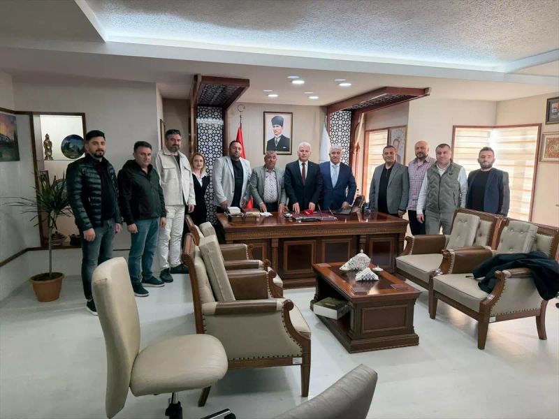 Çorum İş İnsanları Platformu Antalya Müftüsü Yığman’ı Ziyaret Etti