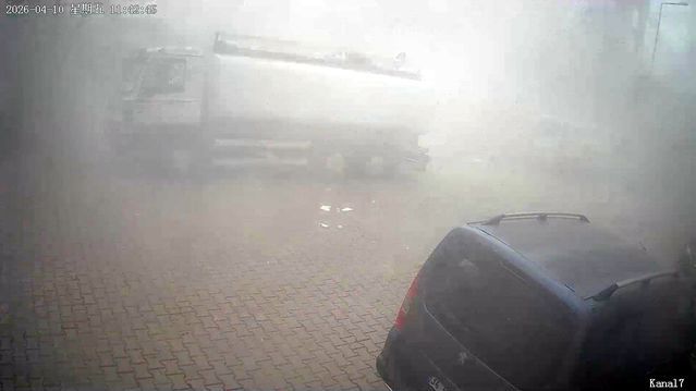 Avcılar'da Kontrollü Yıkımda 4 Katlı Bina Aniden Çöktü