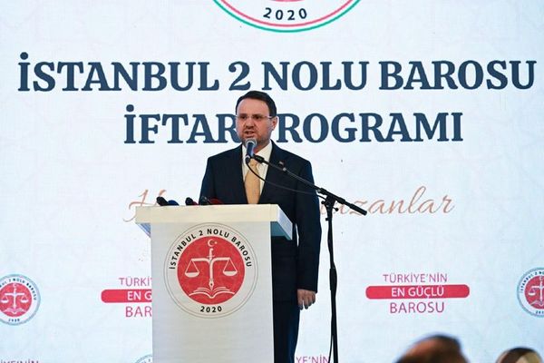 Adalet Bakanı Akın Gürlek, Sultangazi'deki Ramazan Etkinliklerinde Halkla Bir Araya Geldi