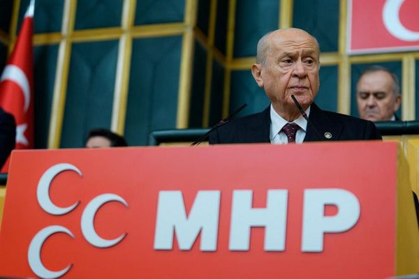Bahçeli'den 3. Dünya Savaşı Uyarısı ve İran'a Destek Mesajı