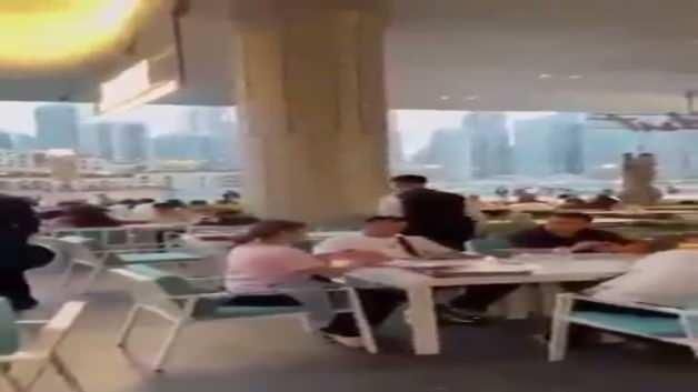 Dubai'de İftar Topu Sesleri Paniğe Yol Açtı