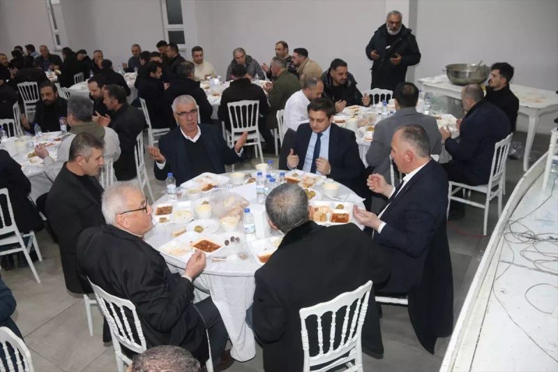 Taşova'da Esnaf ve Sanatkarlar Kooperatifi İftar Programı Düzenledi