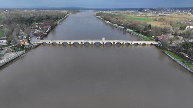 Edirne'de Meriç ve Tunca Nehirlerinin Debileri Azalmaya Başladı
