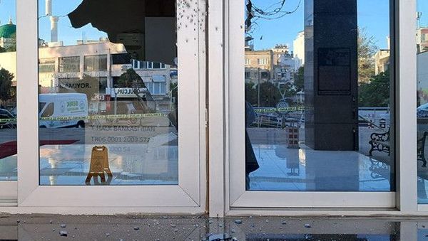 Serik Belediye Binasına Silahla Ateş Açan Şahıs Kısa Sürede Gözaltına Alındı