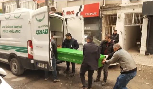 Dörtyol'da İsmail Özer Bıçaklanarak Öldürüldü