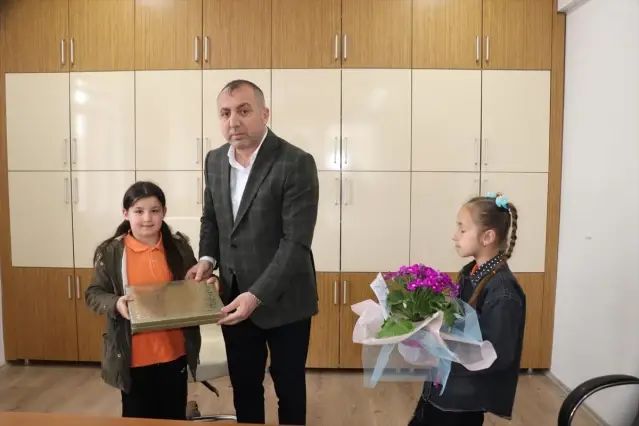 Emirmusa İlkokulu Öğrencileri Asarcık Belediyesi'ni Ziyaret Etti