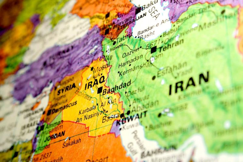 İran, Umman Körfezi'nde Füze Denemesi İçin NOTAM Yayınladı