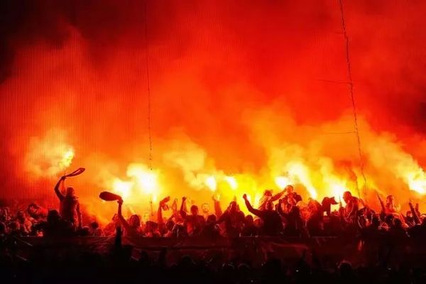 Albert Riera'nın Almanya'daki Teknik Direktörlük Dönemi Sorunlarla Başladı