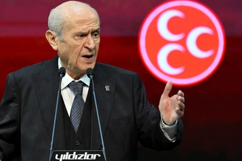 Bahçeli'den 'Terörsüz Türkiye' Süreci İçin Uyarı: İhanetlere Karşı Dikkatli Olalım