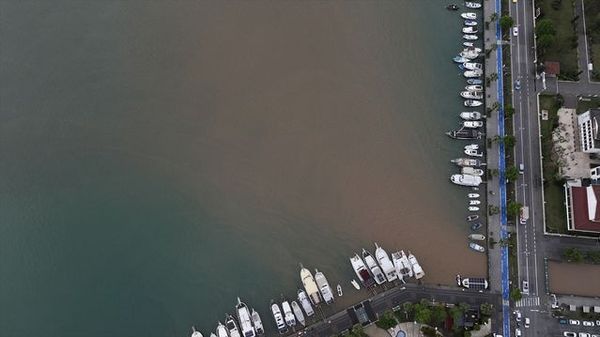 Muğla'da Kuvvetli Yağış Günlük Hayatı Olumsuz Etkiliyor