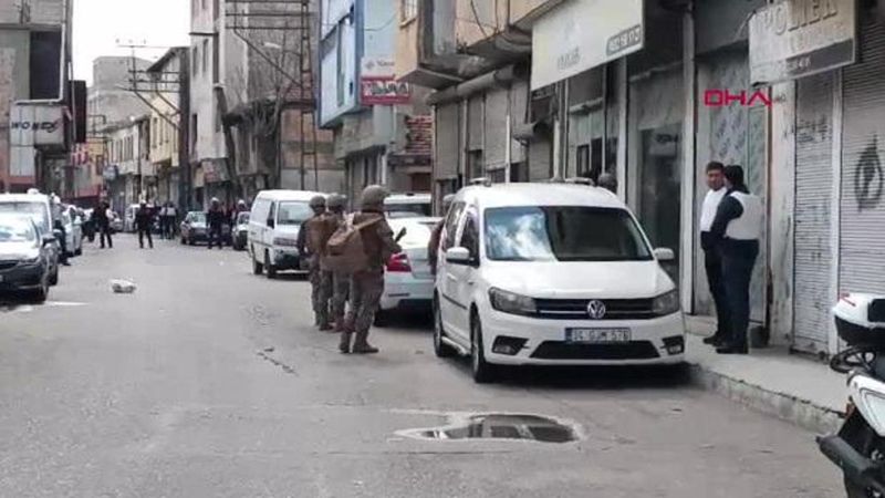 Gaziantep'te 5 Kişiyi Rehin Alan Cezaevi Firarisi Polis Tarafından İkna Edilerek Yakalandı