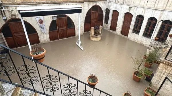 Şanlıurfa'da Sağanak Yağışlar Su Baskınlarına Neden Oldu