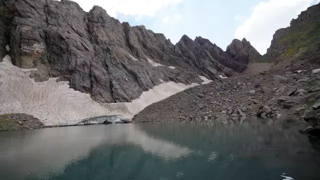 Cilo Dağları'ndaki 20 Bin Yıllık Buzullar Küresel Isınma Nedeniyle Tehlikede