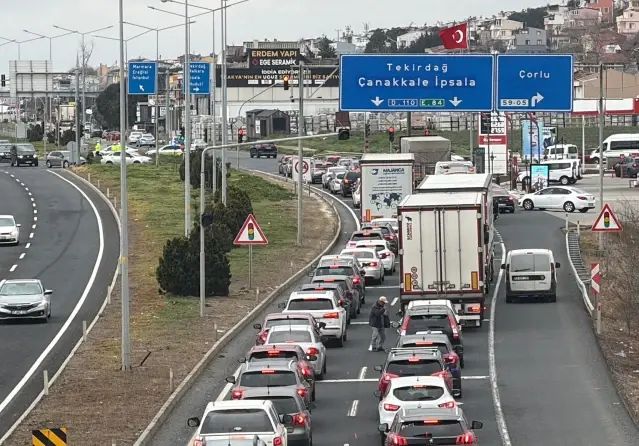 İstanbul-Tekirdağ Yolunda Ramazan Bayramı Trafik Yoğunluğu Başladı