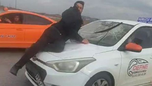 Ankara'da Tartışma Sonrası Kaput Üzerinde 20 Kilometre Sürükleme Olayı