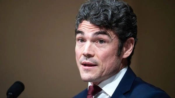 Joe Kent, İran Savaşını Desteklemediği İçin Ulusal Terörle Mücadele Merkezi Direktörlüğünden İstifa Etti