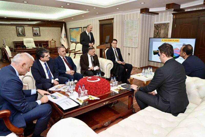 Bakan Ersoy: Batman'ı Türkiye Yüzyılı'nın Kültür ve Turizm Merkezi Yapacağız