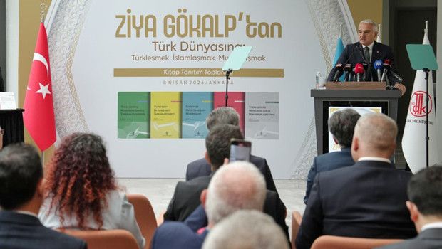Türk Dünyasında 5 Lehçede Yayınlanan 'Türkleşmek, İslamlaşmak, Muasırlaşmak' Eseri Tanıtıldı