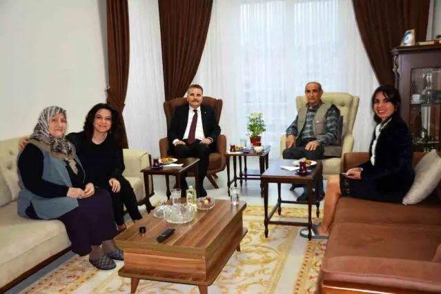 Kaymakam Odabaş Ramazan Bayramı'nda Şehit Ailelerini Ziyaret Etti