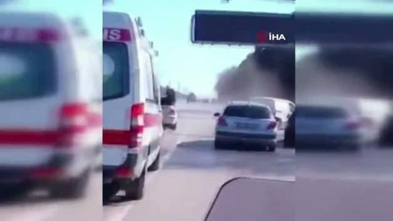 Bursa Yıldırım'da Kırmızı Işıkta Ani Fren Zincirleme Kazaya Yol Açtı