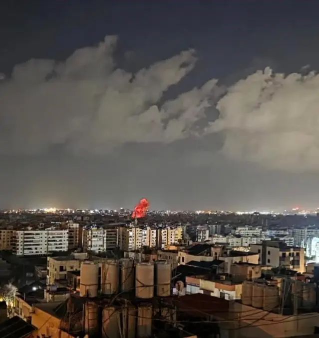 İsrail, Beyrut'taki Hizbullah Hedeflerine Yeni Saldırı Başlattı