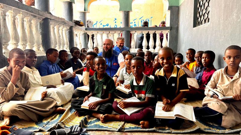 Türkiye Diyanet Vakfı Somali'de 2 Bin Kur'an-ı Kerim Dağıttı