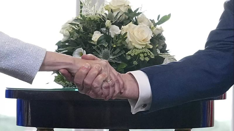 AP Milletvekilleri Trump’ın Gümrük Vergisi Tehditleri Üzerine AB-ABD Ticaret Anlaşmasını Askıya Aldı