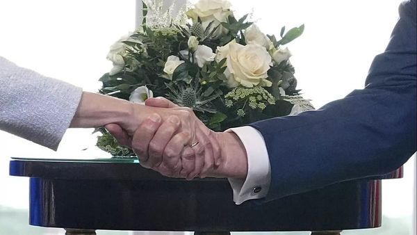 AP Milletvekilleri Trump’ın Gümrük Vergisi Tehditleri Üzerine AB-ABD Ticaret Anlaşmasını Askıya Aldı