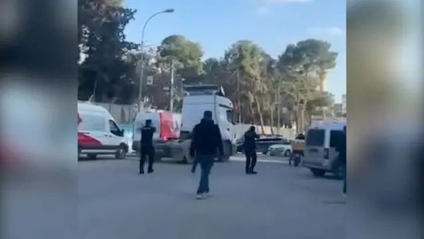 Akçakale'de TIR Kaçırma Şüphelisi Polis Takibiyle Yakalandı