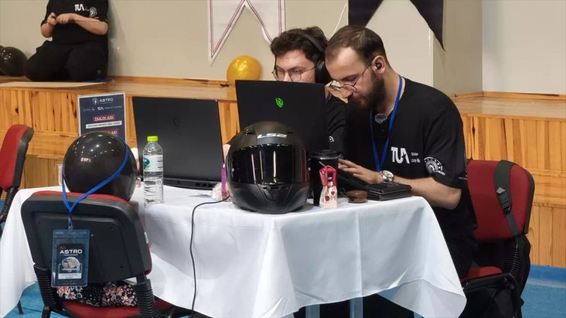 TUA Astro Hackathon Karabük'te Başladı, Öğrenciler Projelerini Sunuyor